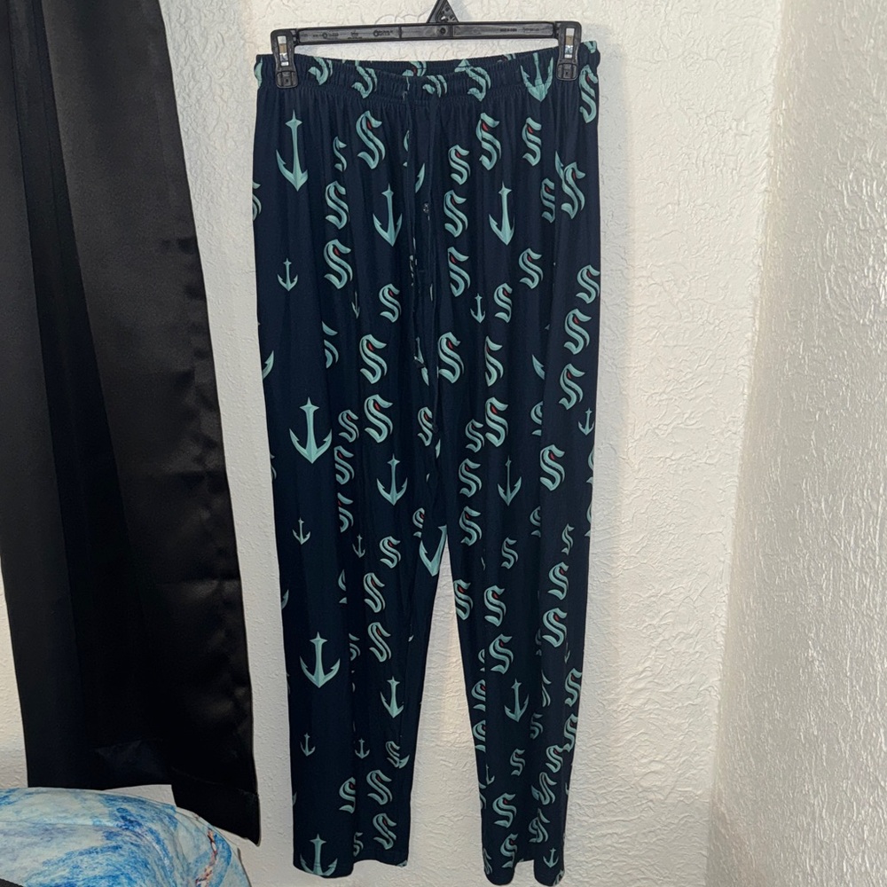 NHL Seattle Kraken Print Men's Joggers Pajama Pants